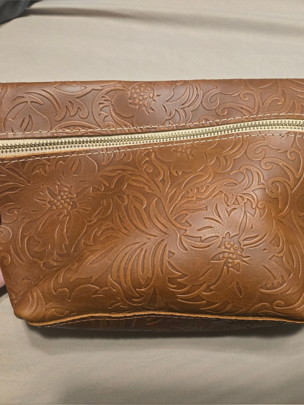 Portland Leather Goods Large Makeup Bag In MEADOW
